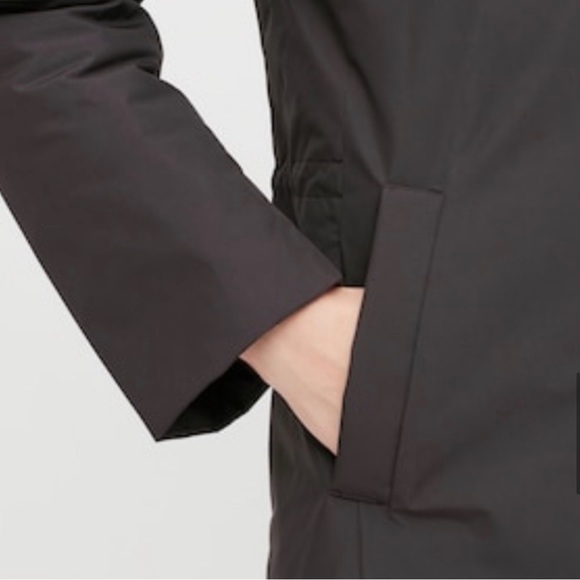 Uniqlo Women’s Hybrid Down Ultrawarm Long Coat Small black grey - Picture 8 of 16